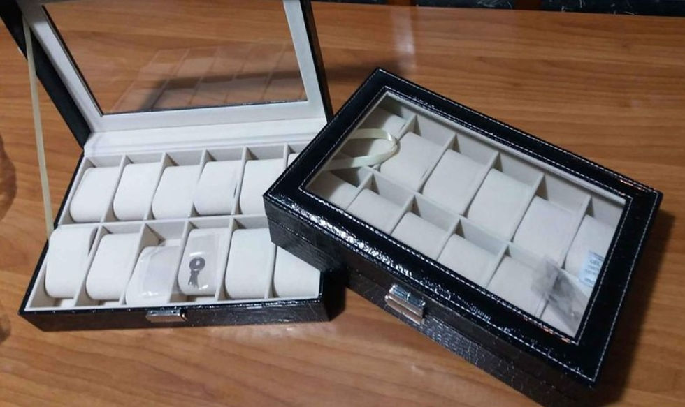 Miniatura: Scatola porta
orologi box portagioie 12
posti ecopelle nero velluto 