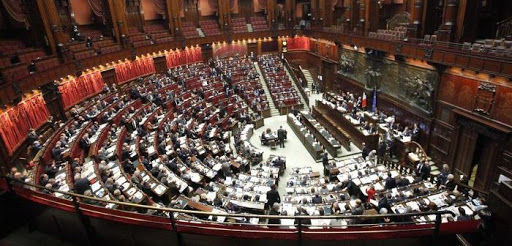 Governi di unità nazionale e governi di emergenza