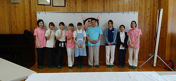 こがはしもと歯科医院集合写真