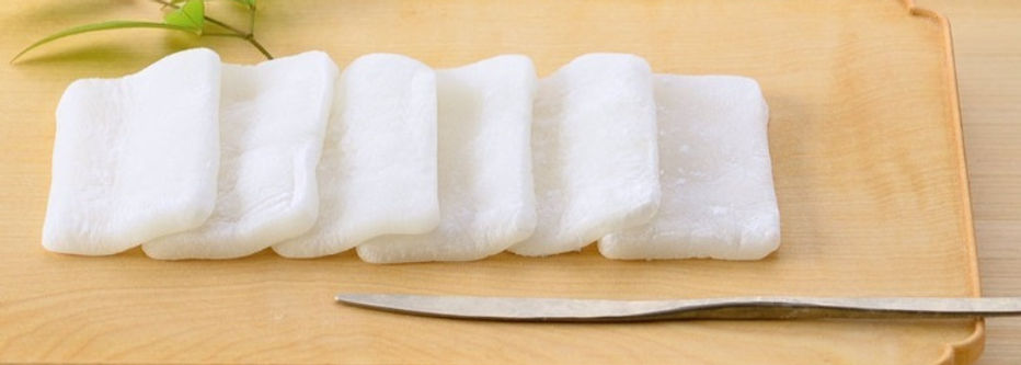 株式会社羽二重餅總本舗松岡軒の羽二重餅