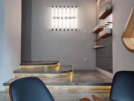 Explore Café in Eco Botanic