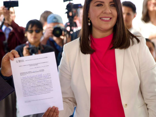 Brenda Valenzuela se registra para la presidencia municipal de Ensenada