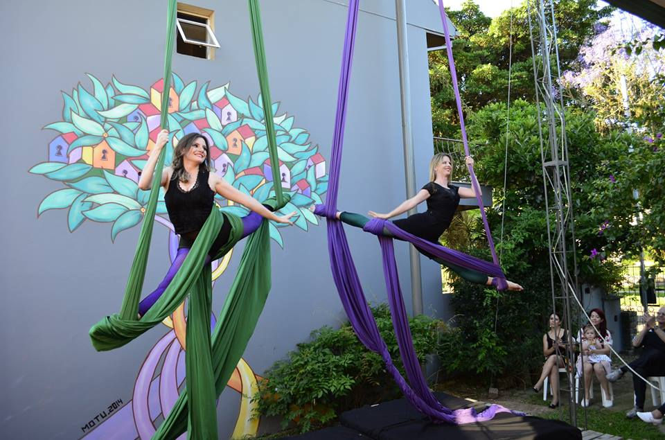 Aulas de Tecido Acrobático