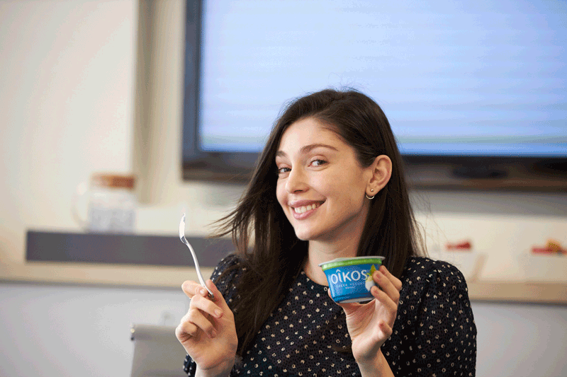 GIF-Employee-Amy-Producto-3.gif