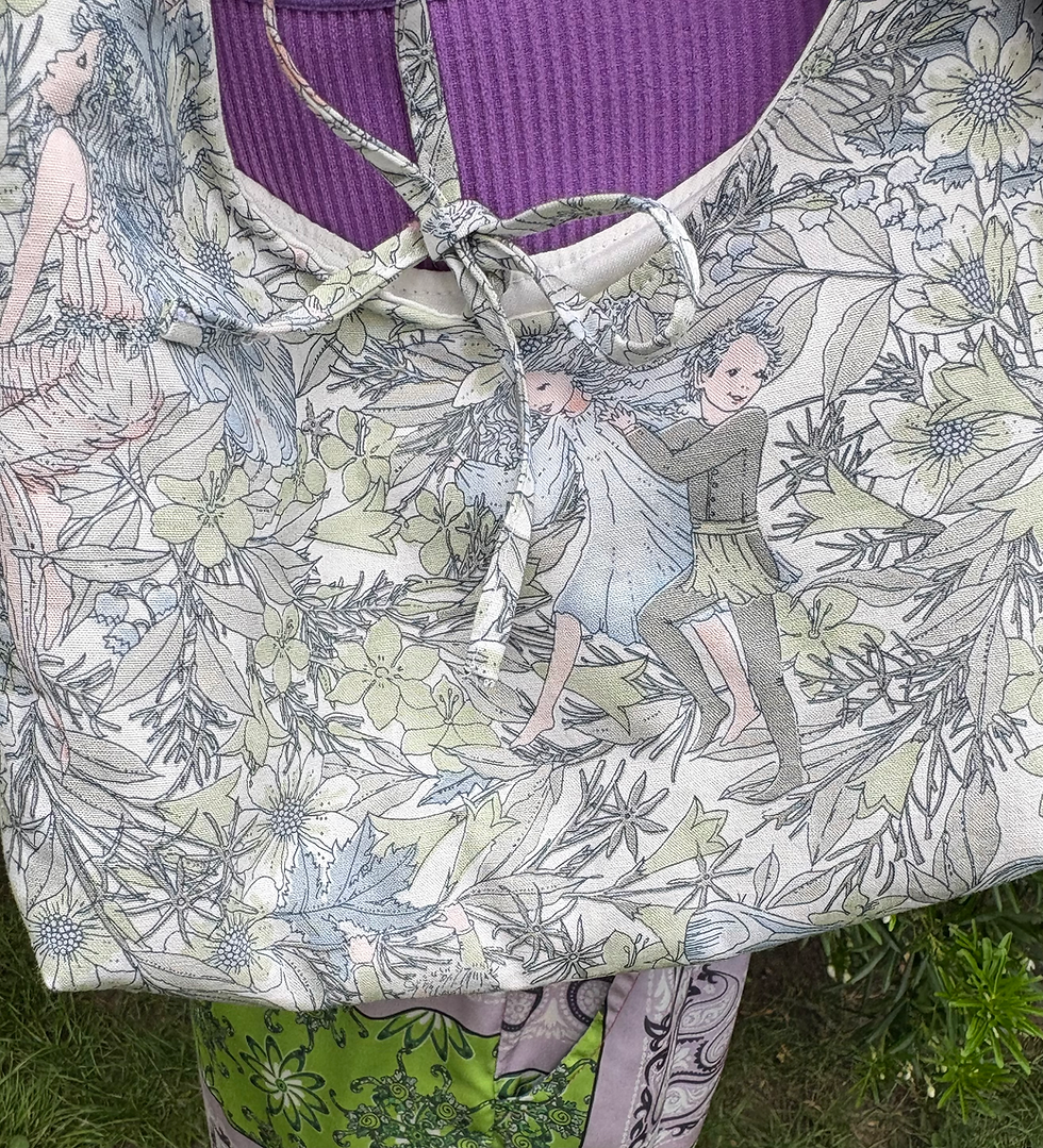 Thumbnail: Squishy shoulder bag in flower fairy fabric