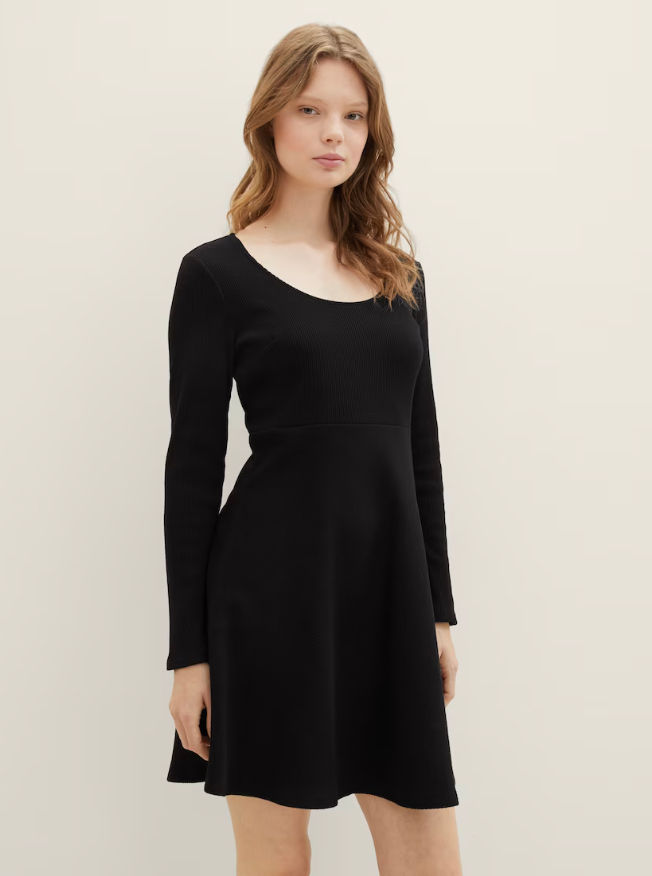 Round neck skater dress