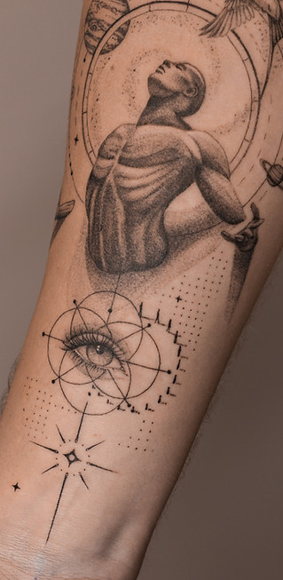 Microrealism tattoo
