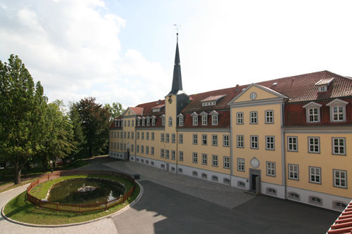 Salzmannschule Snepfenthal Spezialgymnasium für Sprache