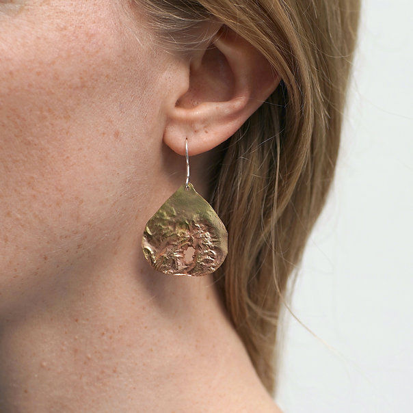 Thumbnail: wild rose – earrings