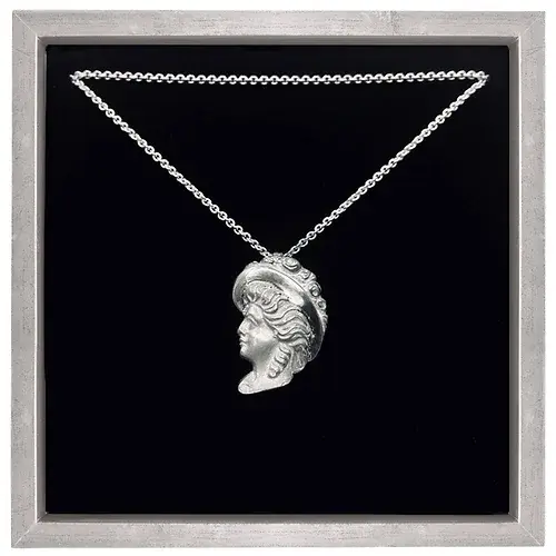 Mademoiselle – Kette