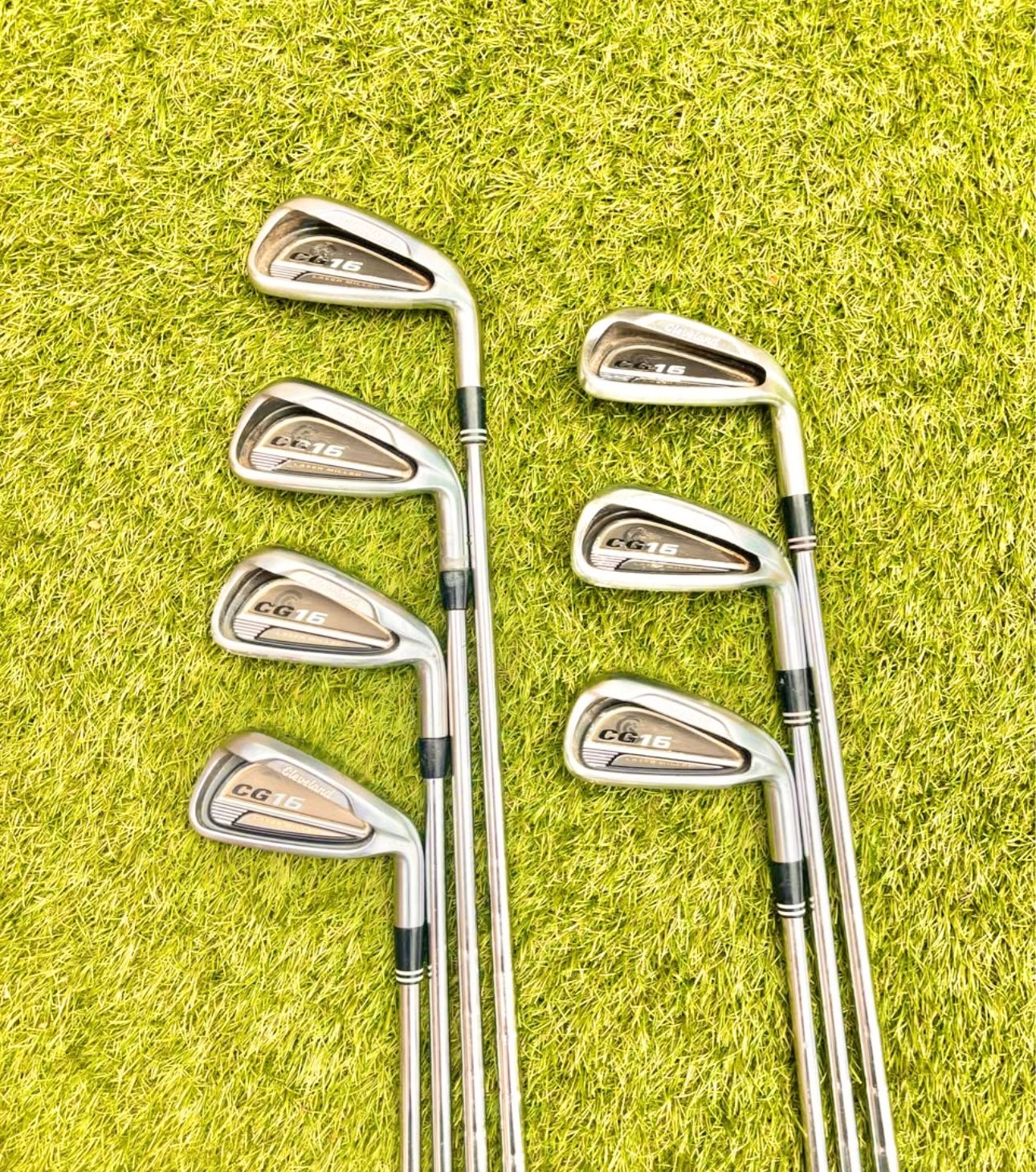 Cleveland CG16 Chrome Iron Set / 4-PW / Regular Flex