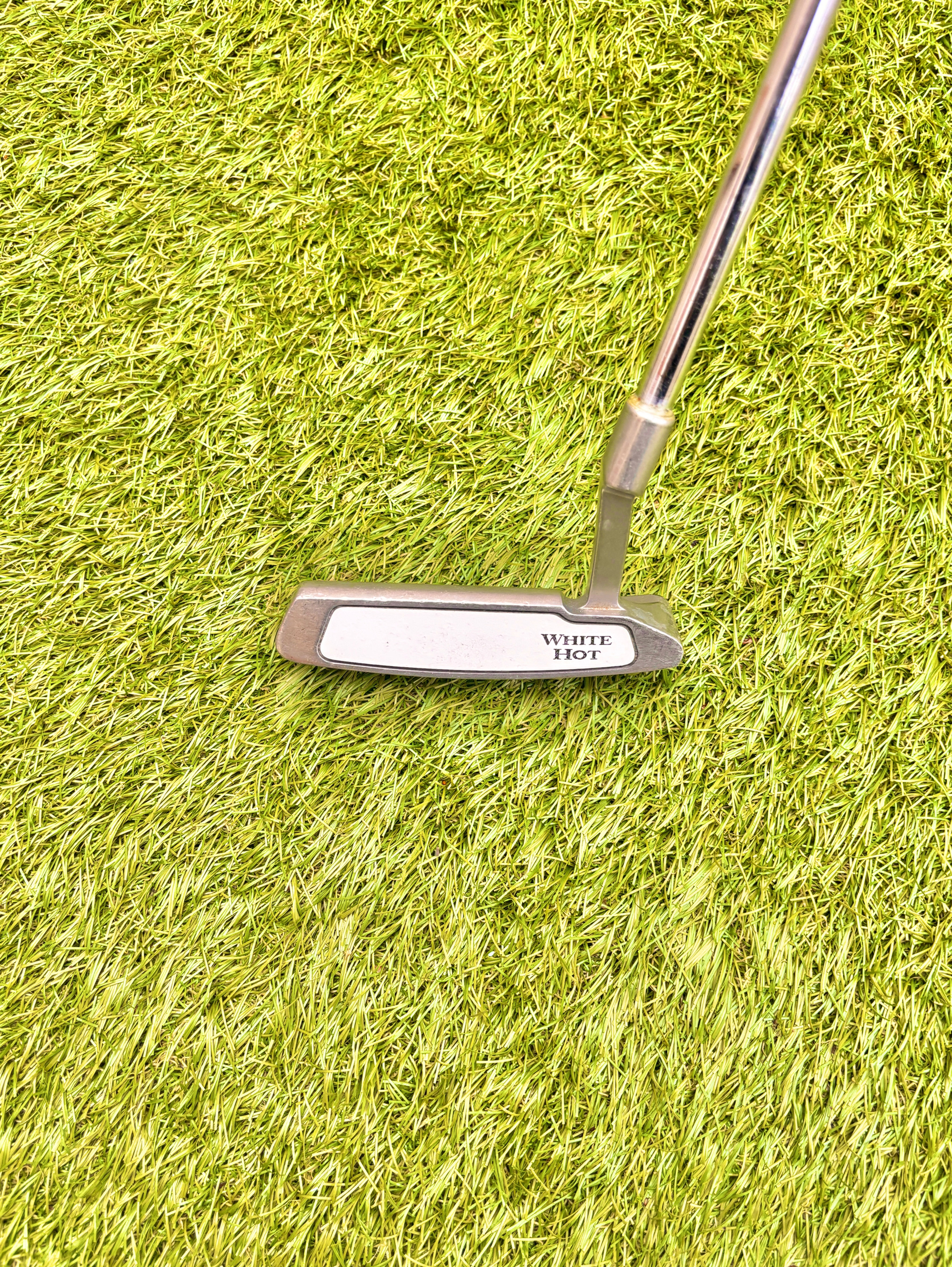 Odyssey White Hot No 6 Putter - 34 Inch