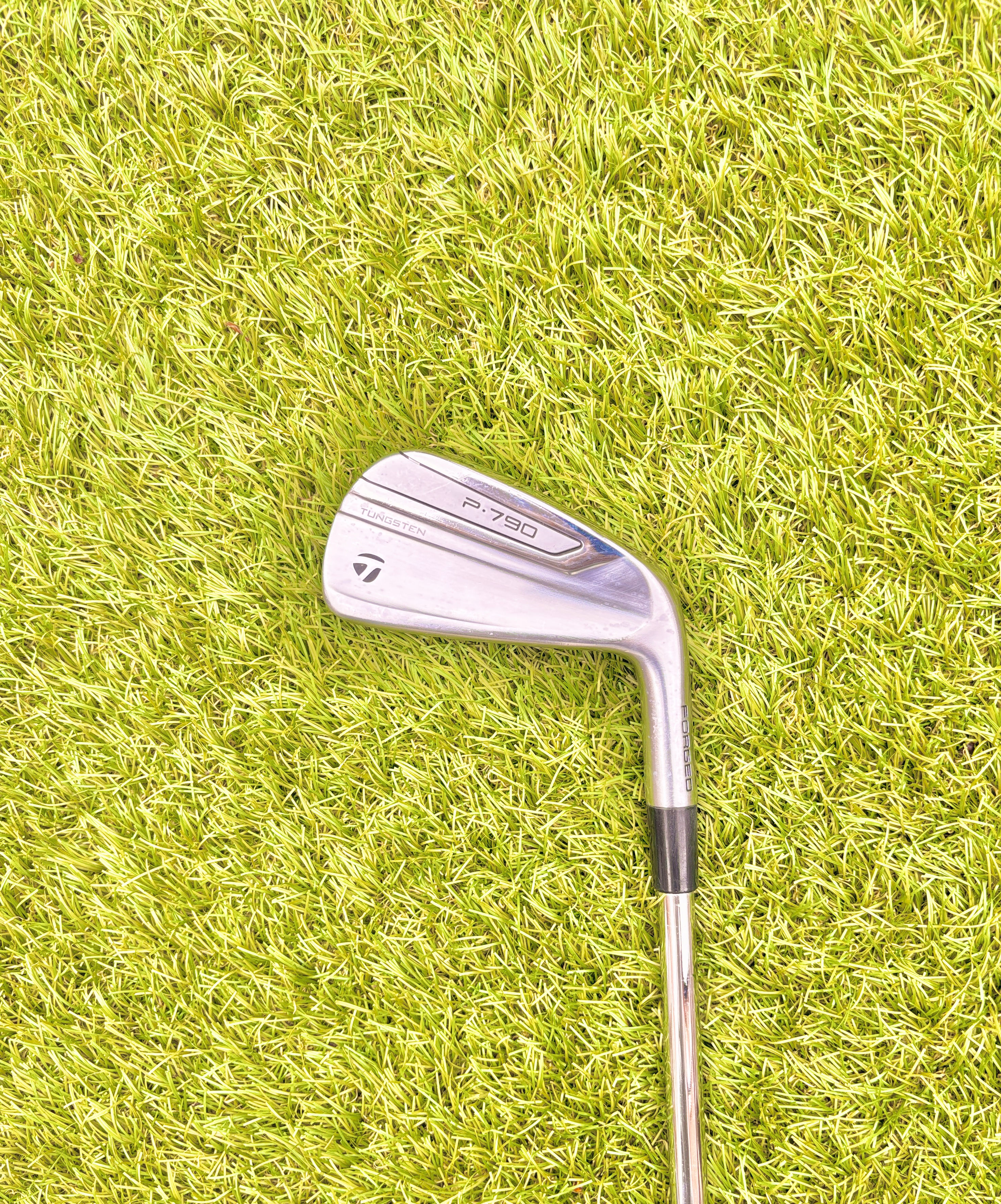 Taylormade P790 Utility 3 Iron / 19 Degree / X Stiff Flex