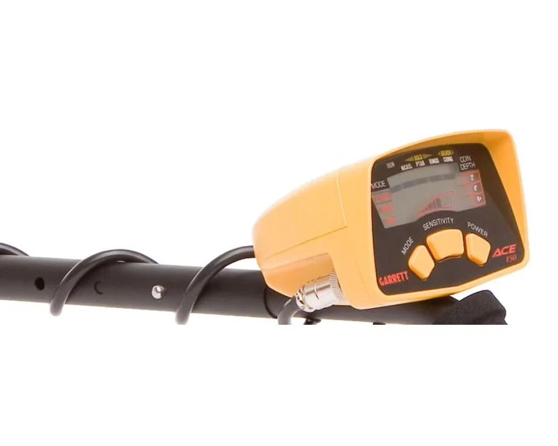 Металошукач Garrett ACE 150