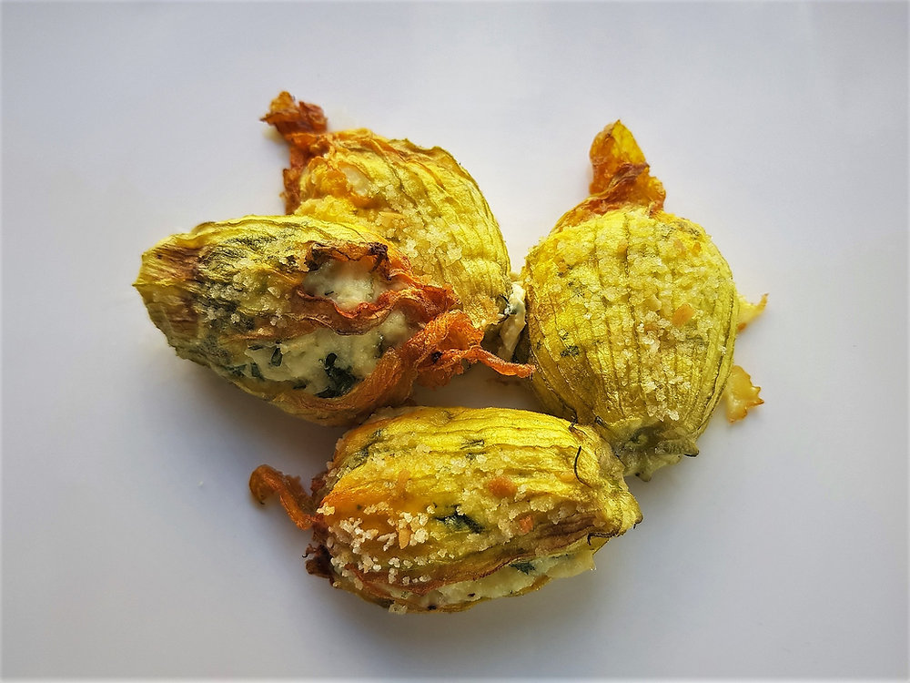 Fleurs de courgettes farcies à la ricotta - fiori di zucca ripieni di