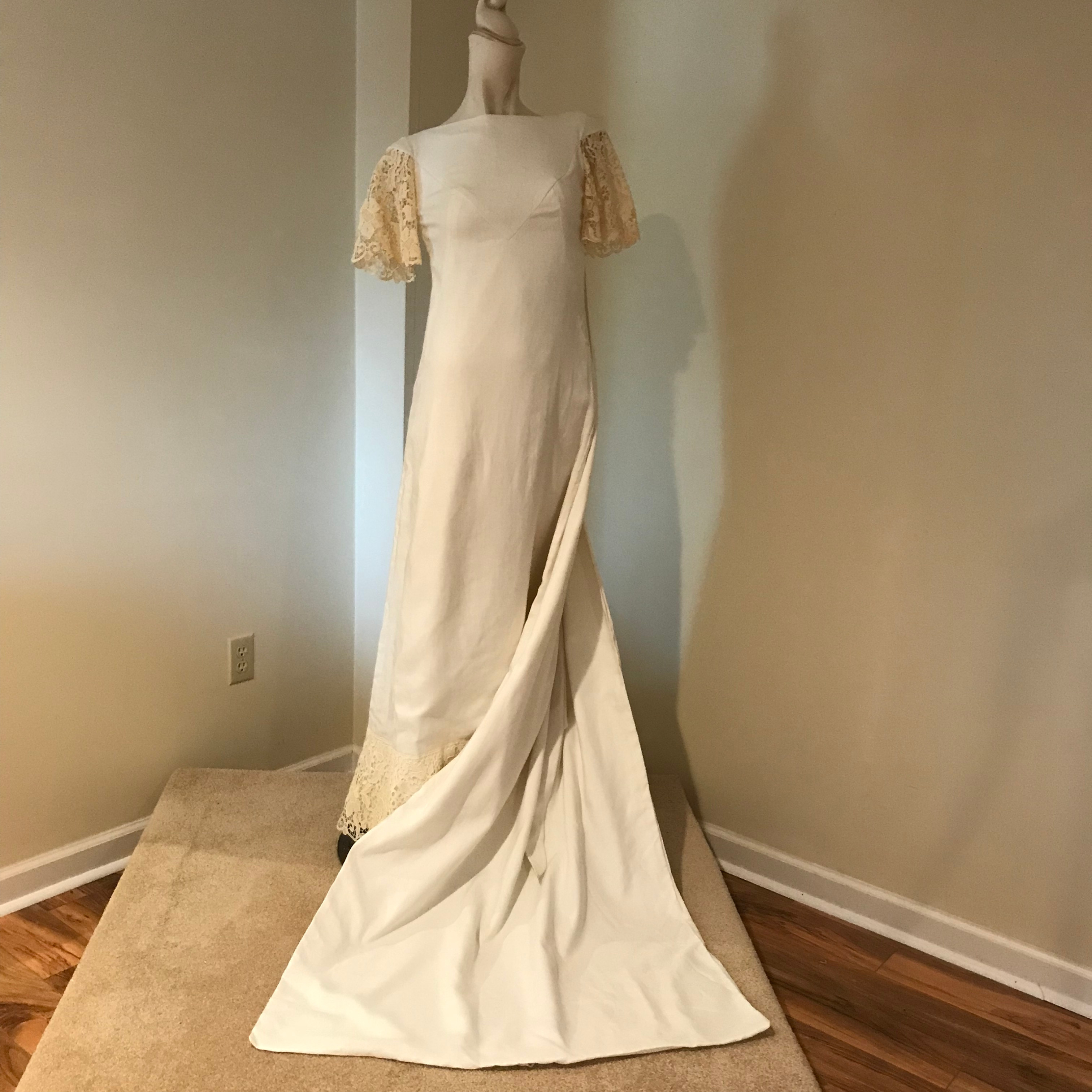 Harzfelds 1970’s Vintage Ivory Linen Wedding Dress with Watteau Train