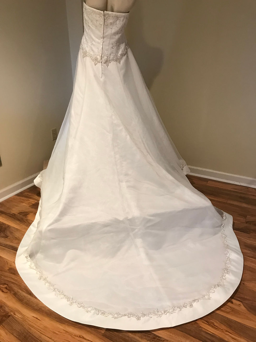 Thumbnail: David's Bridal Plus Size Satin & Chiffon Wedding Dress