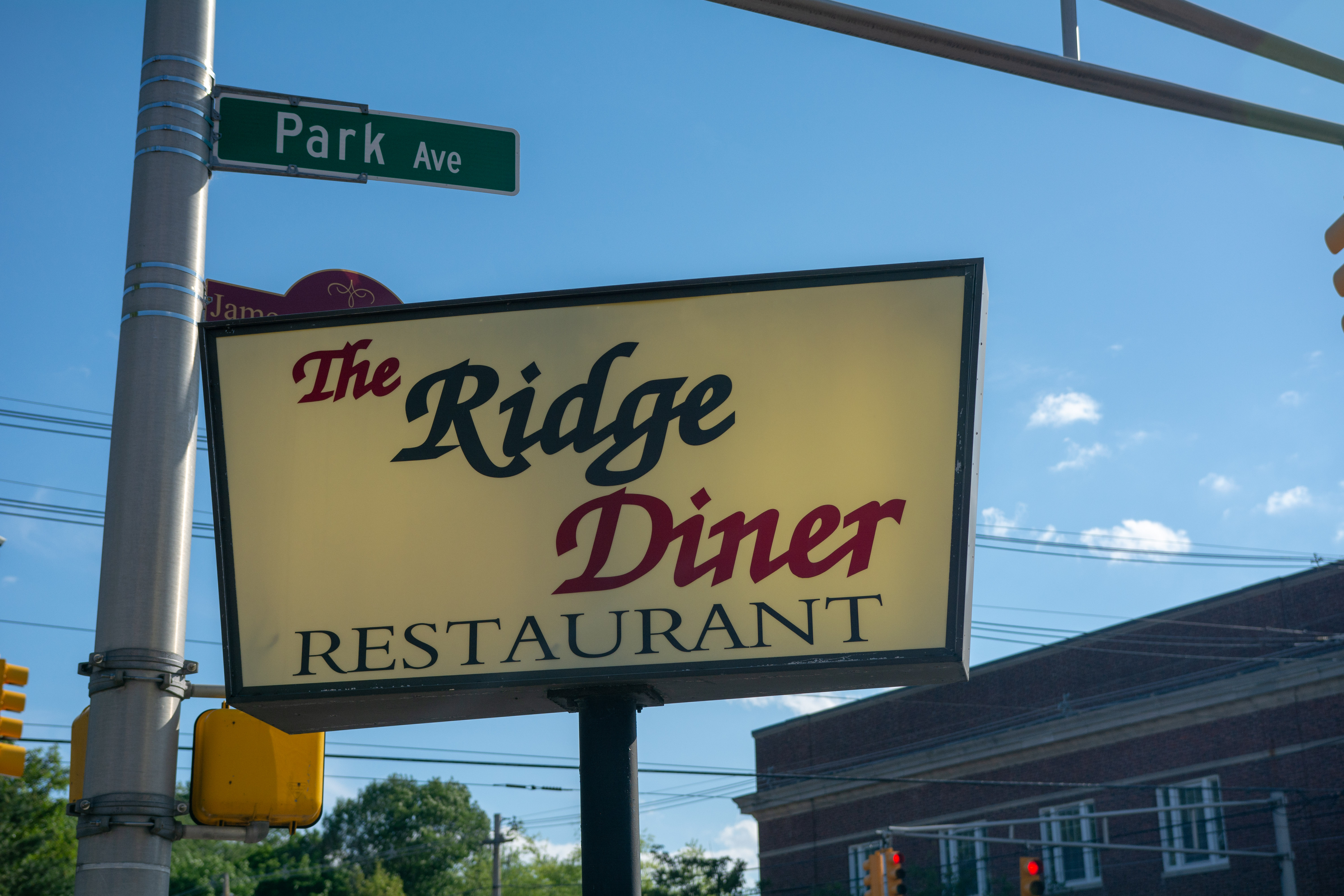 Ridge diner deals