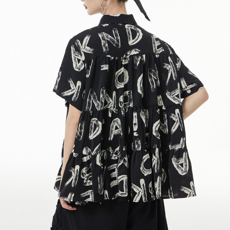 Thumbnail: Japanese Alphabet Print Pleated Blouse for Women