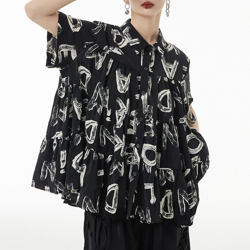 Thumbnail: Japanese Alphabet Print Pleated Blouse for Women