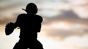 Can Quarterbacks Run With The Football?