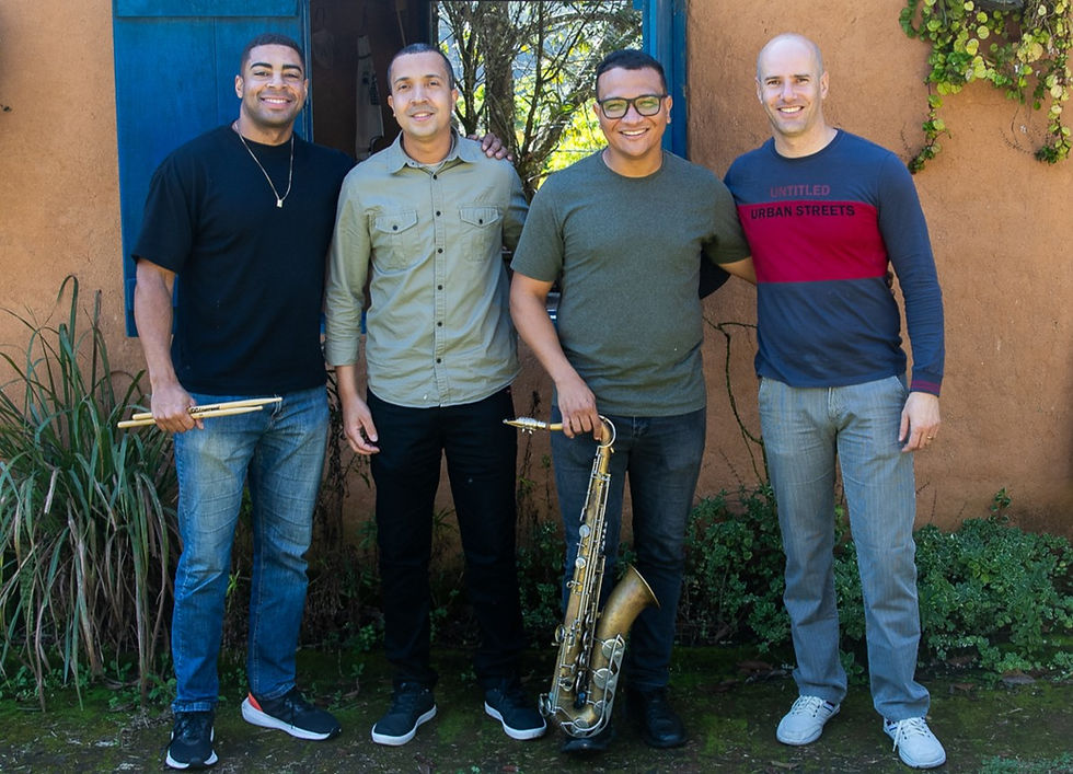 Banda 4&Jazz apresenta concerto em homenagem aos compositores mineiros no Museu Histórico e Geográfico de Poços de Caldas neste sábado