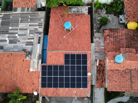 Residencial Cordeiro: Projeto de Energia Solar com Eficiência, Economia e Regularização Garantida
