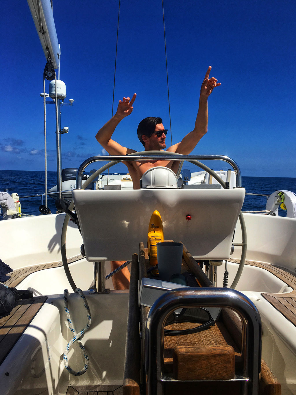 Home SAILING FLORENCE
