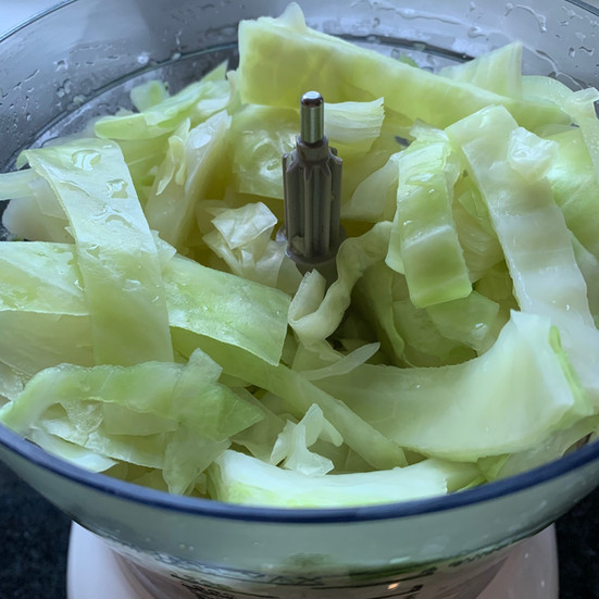 vitkål i matberedare