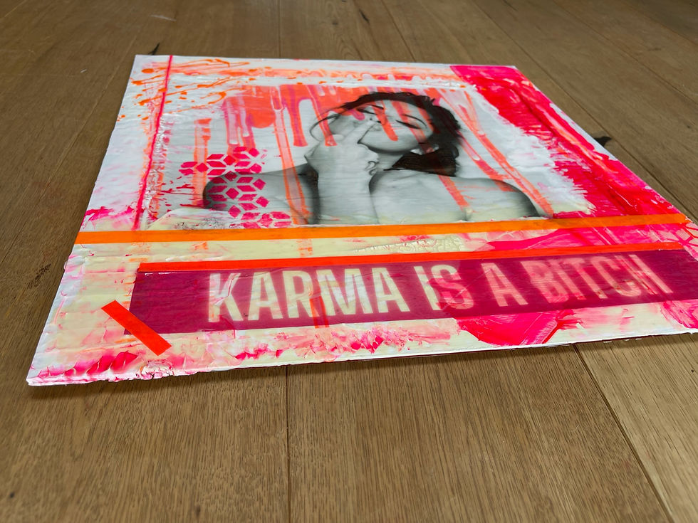 Miniaturbild: Karma is a bitch | 8