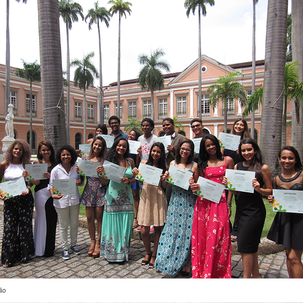Ser Cidadão realiza formatura de mais de 100 alunos em cursos profissionalizantes gratuitos