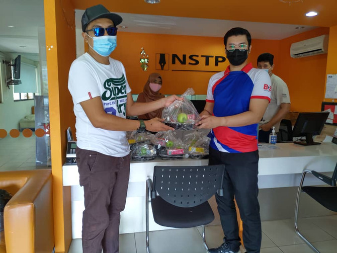 KUMPULAN BINA DARULAMAN BERHAD (BDB) AGIH JUADAH MAKANAN TENGAHARI KEPADA RAKAN MEDIA KEDAH