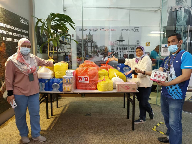 KUMPULAN BINA DARULAMAN BERHAD (BDB) AGIH JUADAH BERBUKA PUASA KEPADA WARGA KERJA PENGAMAL MEDIA KL