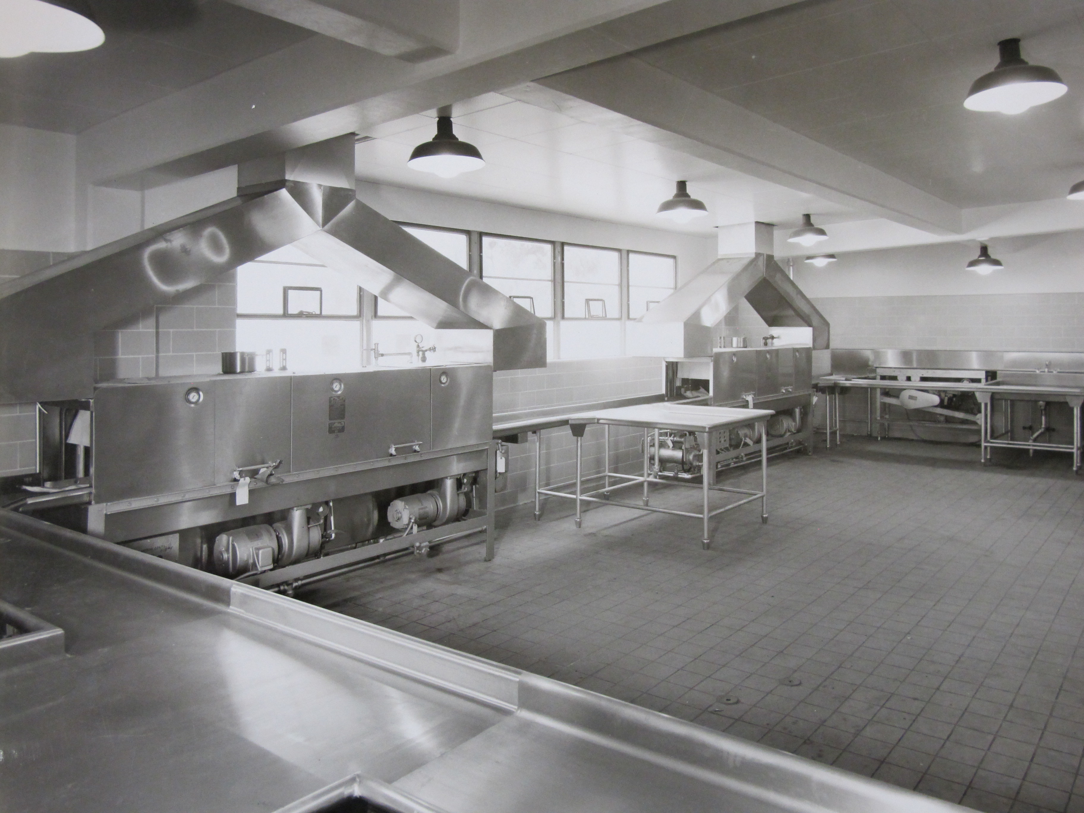 Berlin Food & Lab Equipment San Francisco Custom Range Hoods