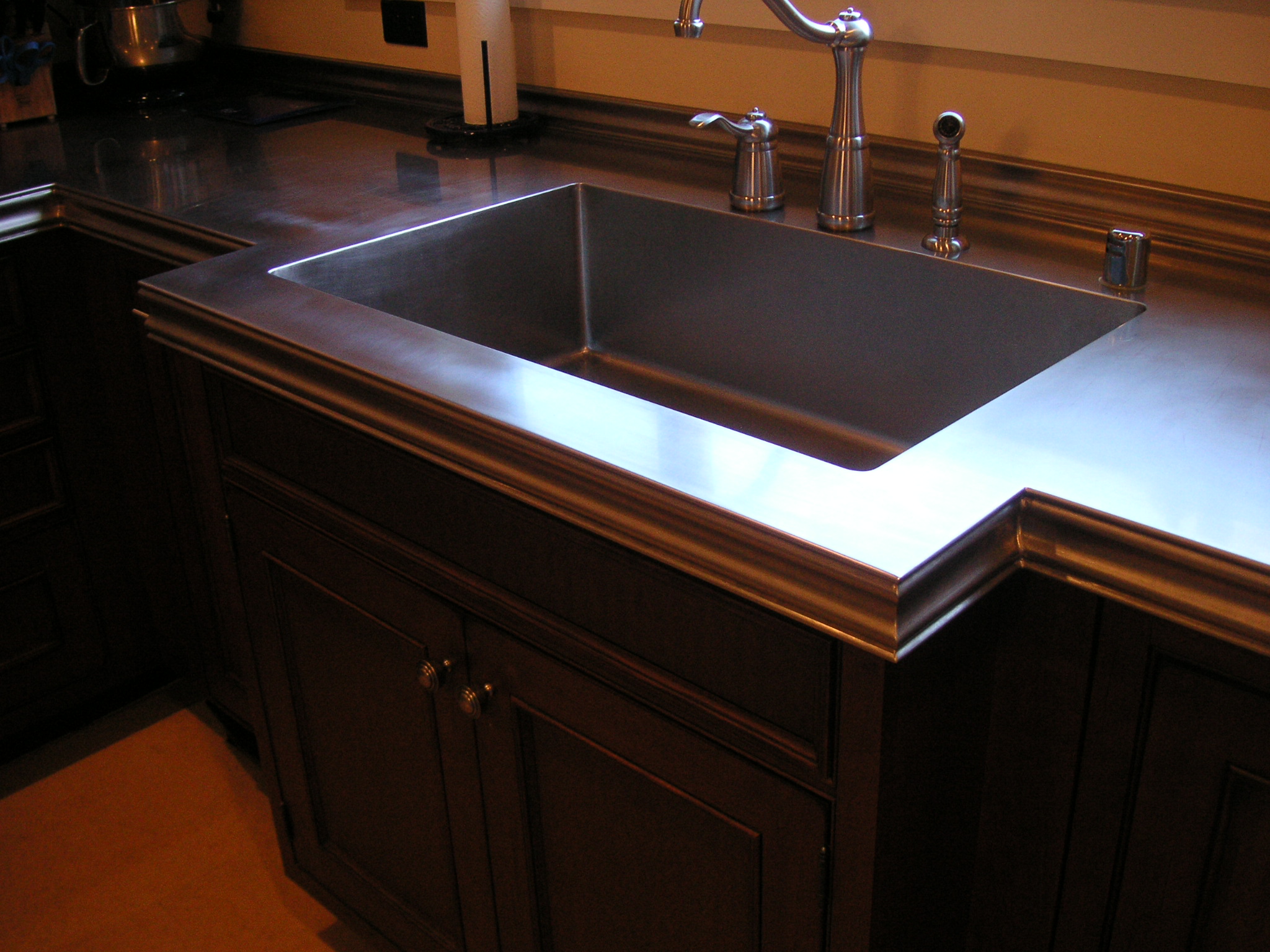 Custom Stainless Steel Sinks
