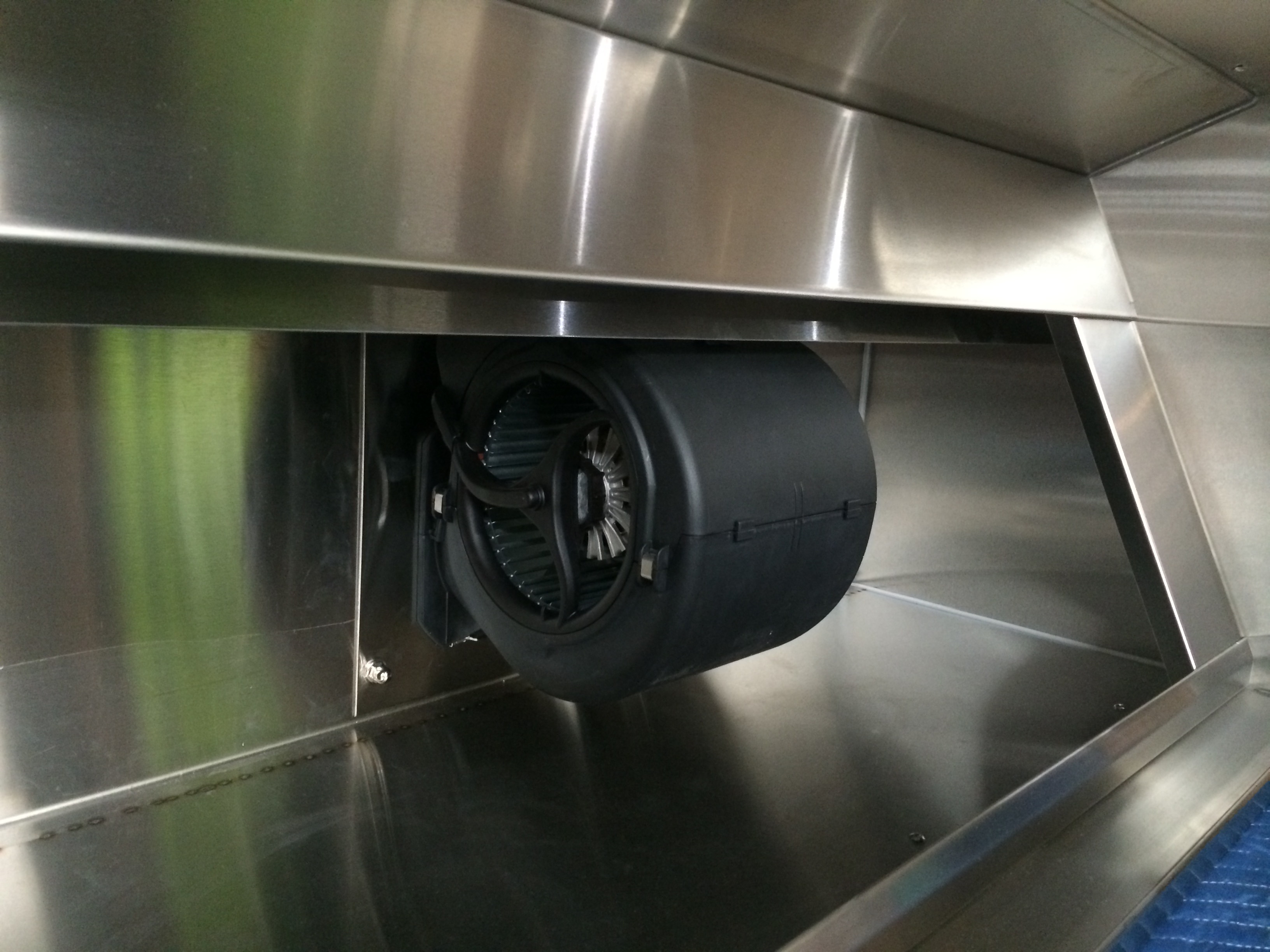 Berlin Single 600 cfm internal blower system