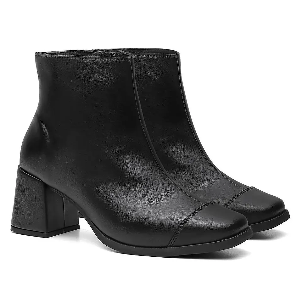 bota bico quadrado preta comprar