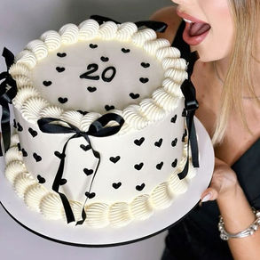 ideias de bolo de aniversário aesthetic