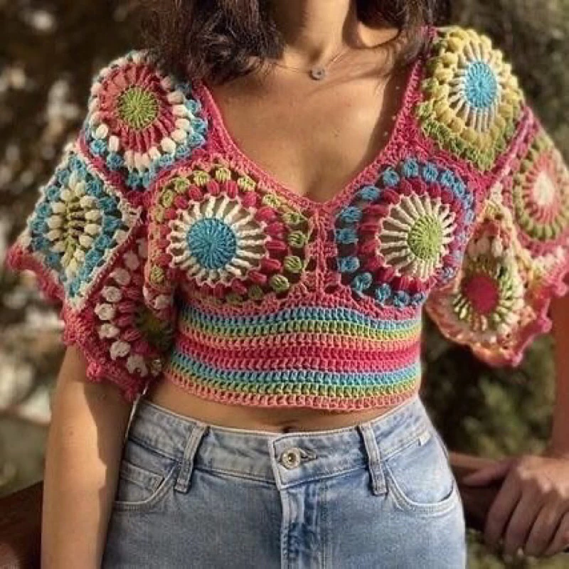 Blusa Cropped Colorida Crochê 