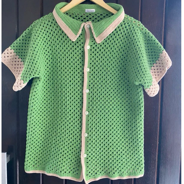 Camisa Polo Unissex Gola e Botões