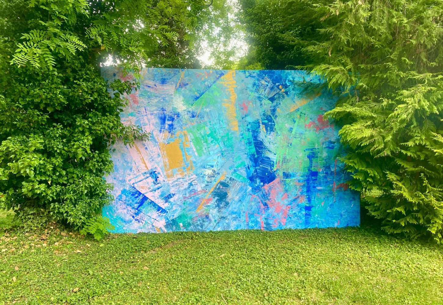 "Technological Dances, Sky TV and Remote Control"
Mixed colors on canvas, raindrops, 500 × 320 cm, 2026.