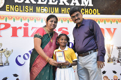 Prizes distribution