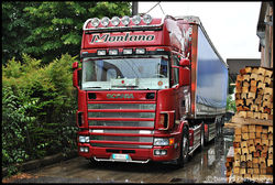 Scania 164L 580 Team Montano