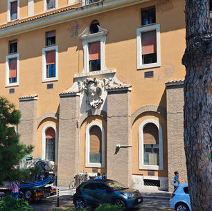Tiber Island - An Island in the Heart of Rome