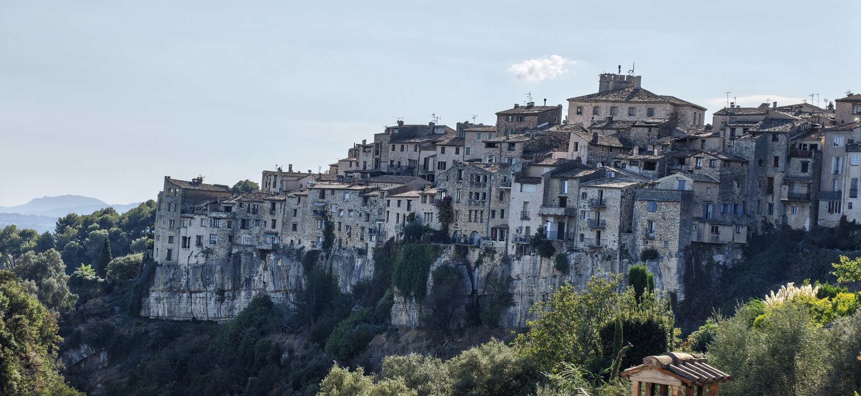 Tourrettes-sur-Loup: A Quiet Stone Village Above the Cliffs