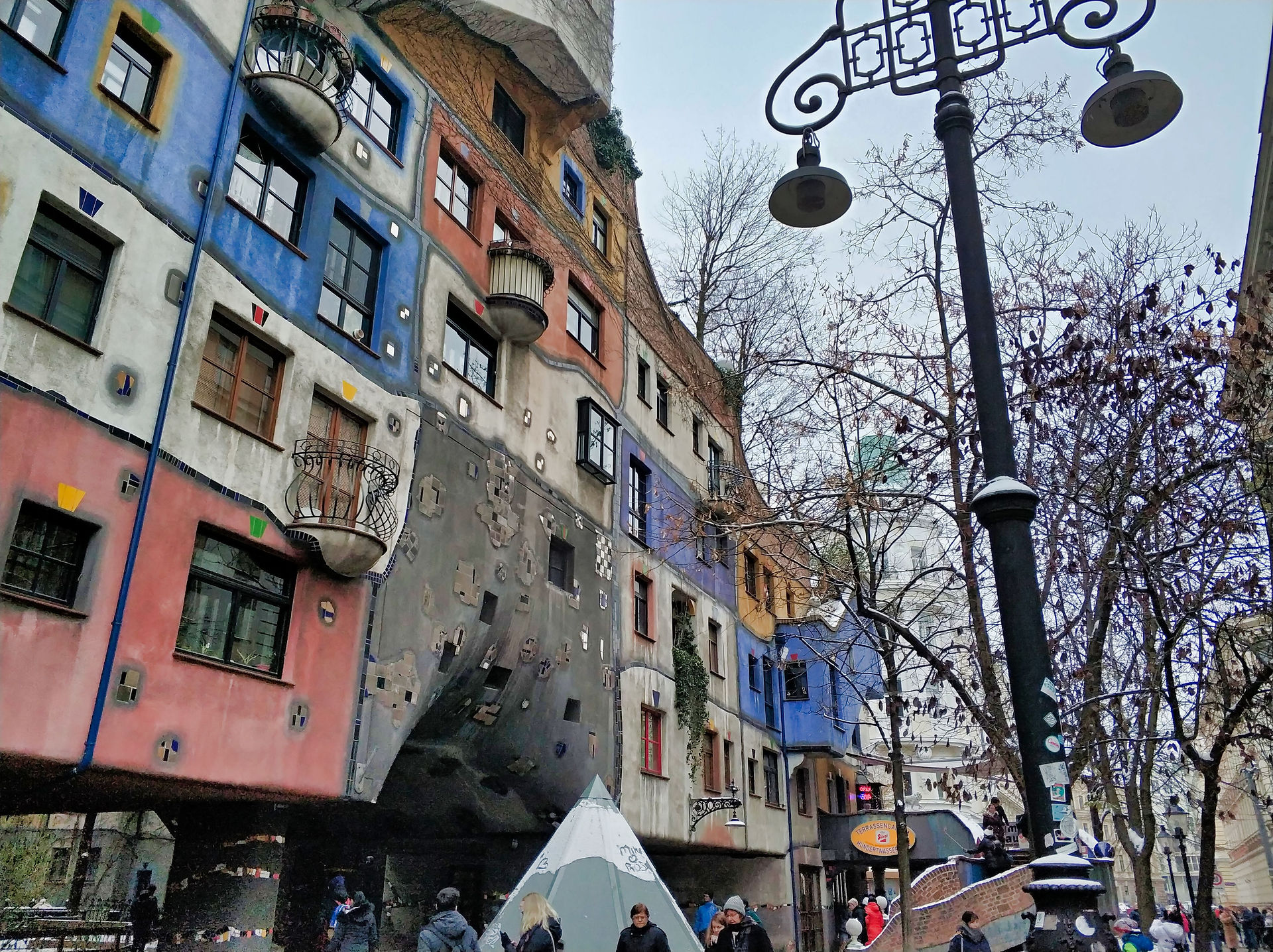Hundertwasser House Vienna (17)