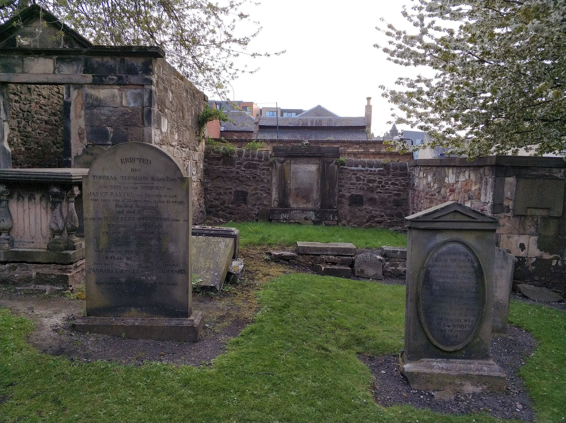 Canongate Kirk - The Royal Mile (18)