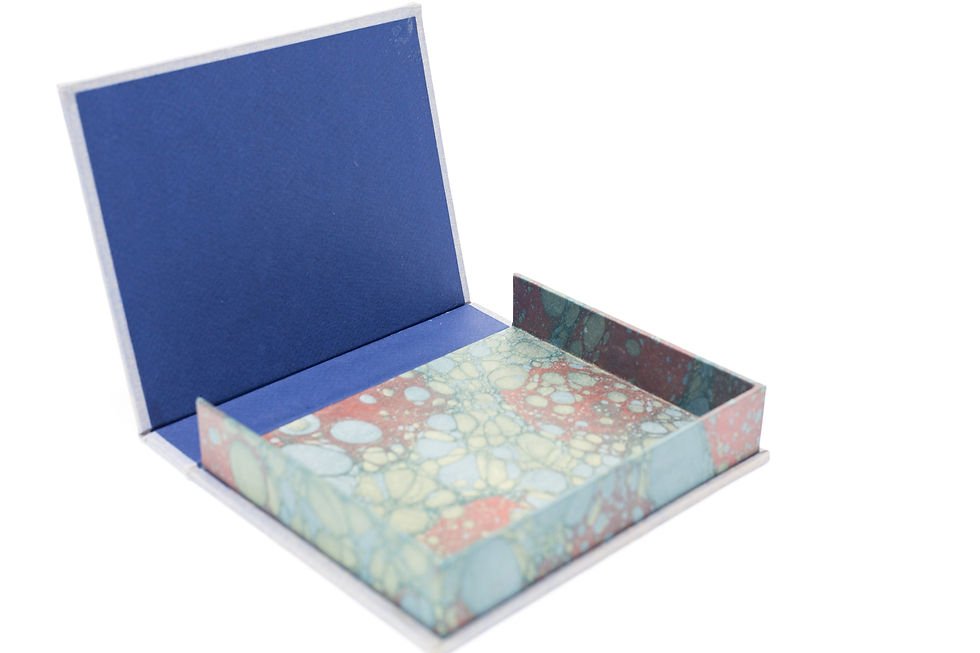 Thumbnail: Dropwall Box
