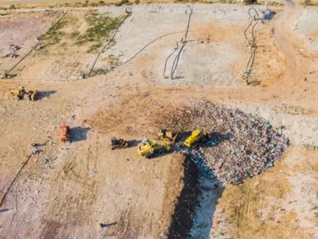 Ecomafia 2025: aumentano corruzione e illegalità ambientali, con una media di 111 reati al giorno.