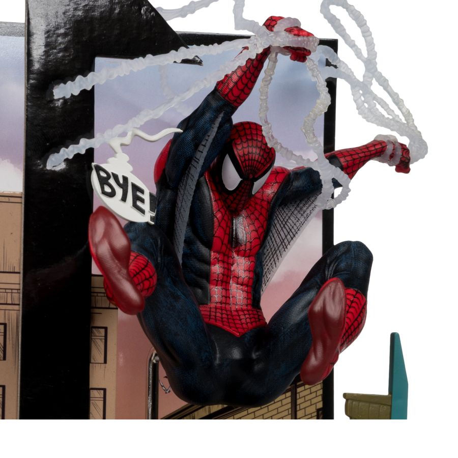 Thumbnail: Marvel Comics - Spiderman (Spider-Man 6) 1:10 Scale Collectible Figure with Scen